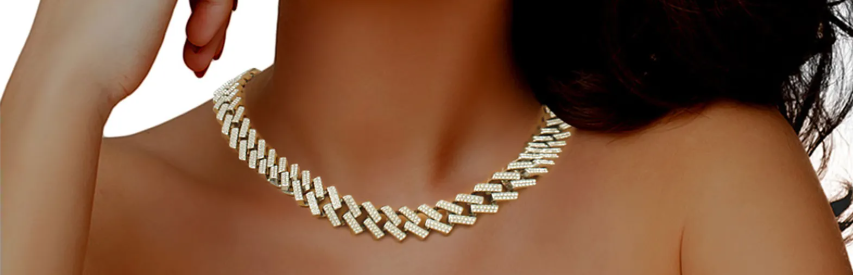 Dash Necklace